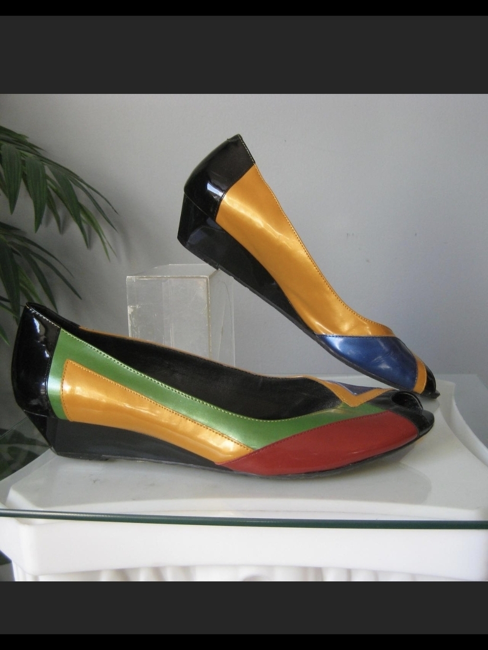 BCBG Multicolor Patent Leather Colorblock Wedge Flats
